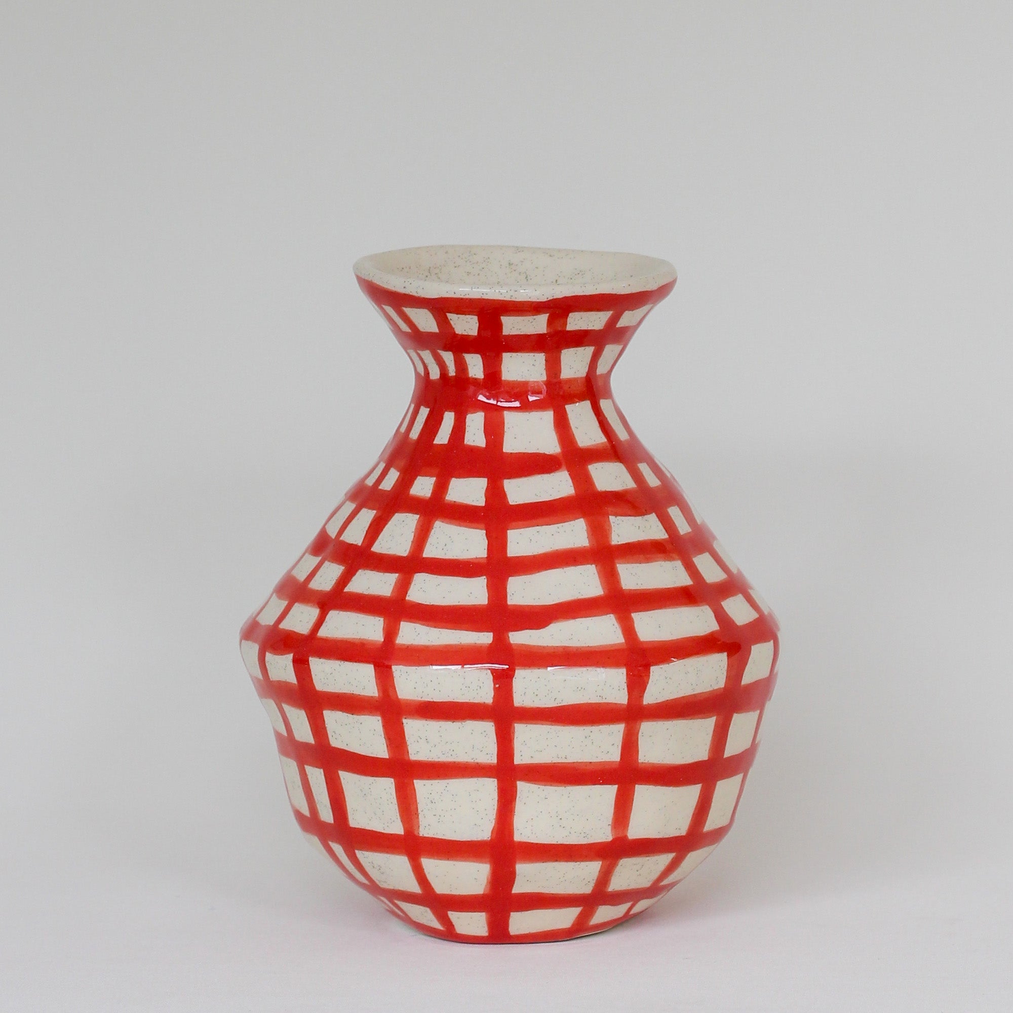 Classic Vase, Red Grid